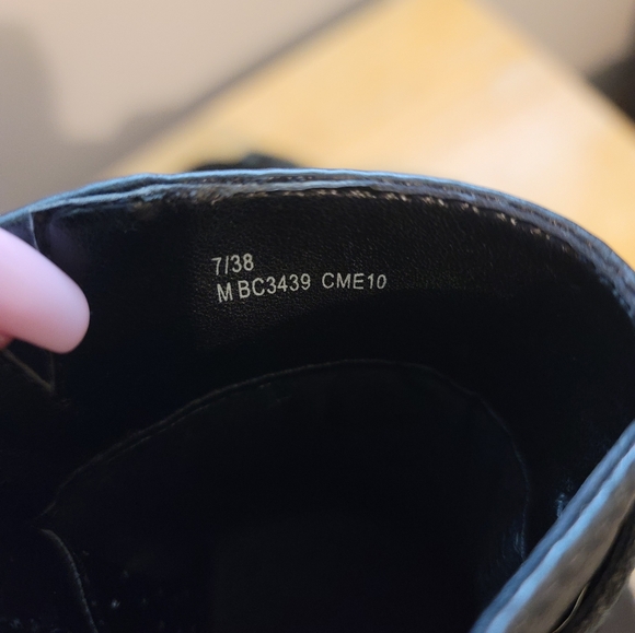 B.O.C Black Leather Mules - Picture 3 of 5